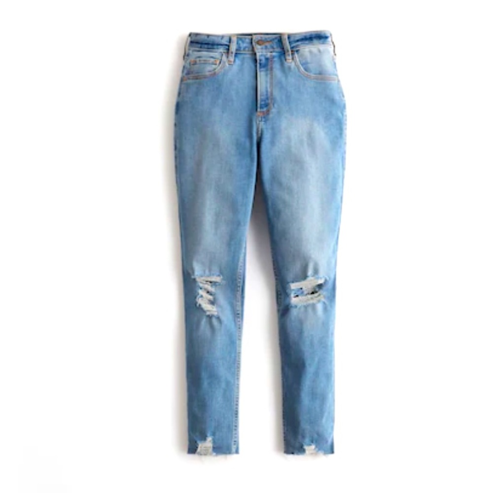 CURVY HIGH-RISE RIPPED LIGHT WASH CROP SUPER SKINNY JEANS